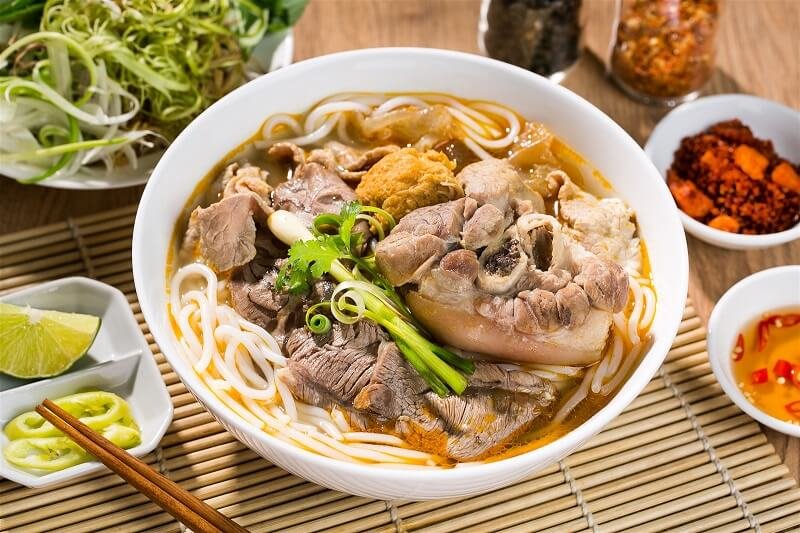 Mơ thấy ăn bún bò