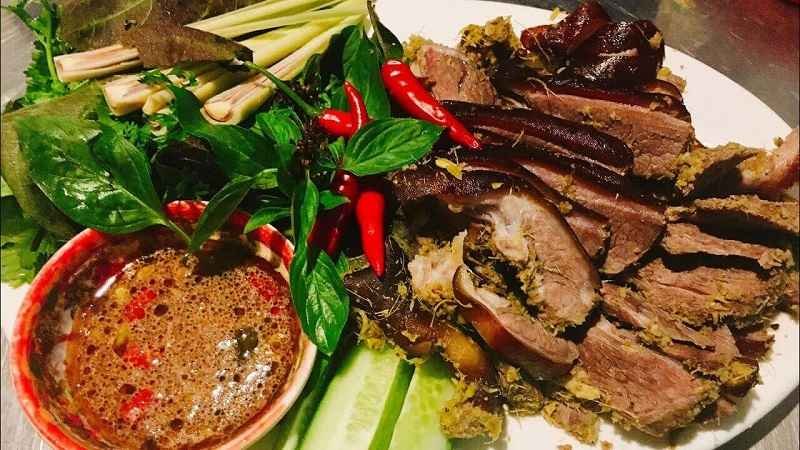 Mơ thấy ăn thịt chó